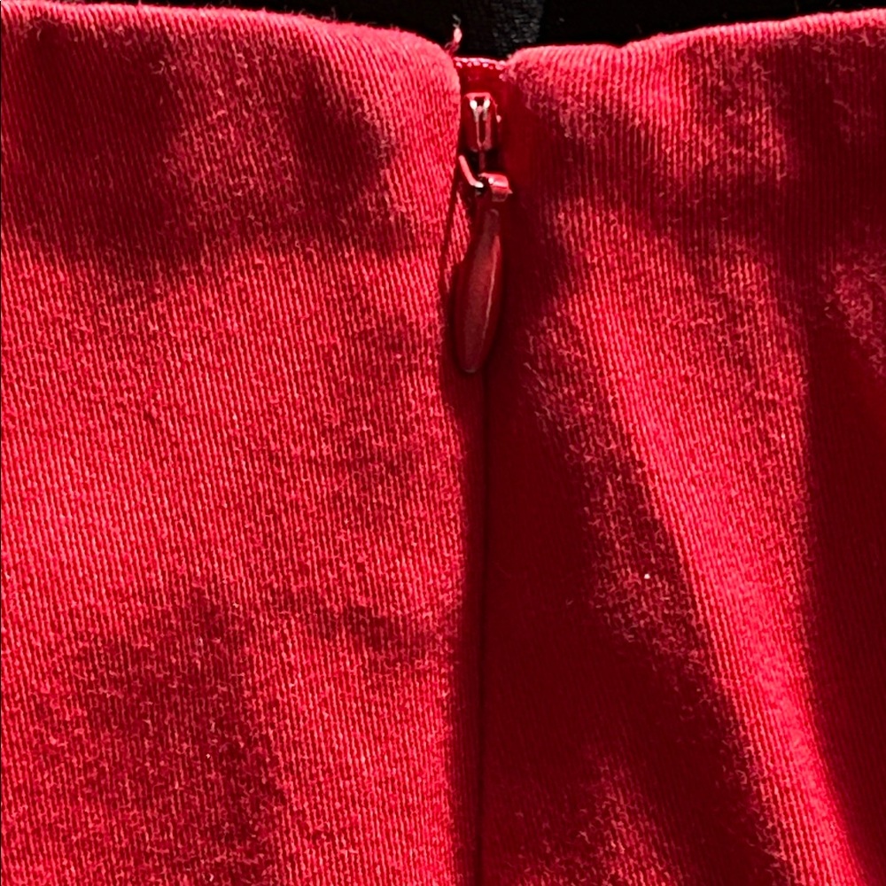 Old Navy Women's Bold Red Cropped Pants - size 16 - Picture 4 of 11